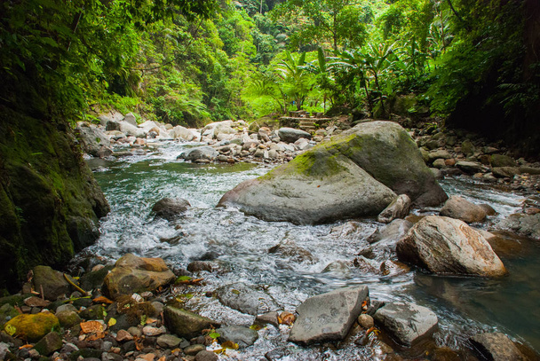 The huge stones near the waterfall Casaroro. Philippines. Valencia, island Negros. - Photo, image