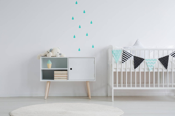 Wall stickers in baby room - 写真・画像