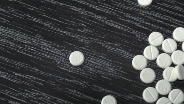 Lääkkeet ja lääkkeet, Lääketieteelliset pillerit lähikuva
 - Materiaali, video