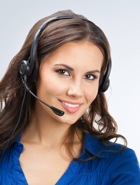 Support phone operator in headset - Фото, зображення