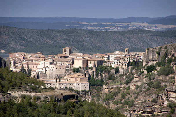 Villes médiévales d'Espagne, cuenca dans la communauté autonome de Castilla la Mancha
 - Photo, image