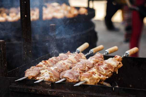 delicioso kebab barbacoa
 - Foto, Imagen