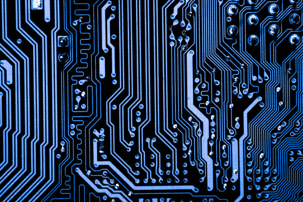 Resumen, primer plano de los circuitos electrónicos en tecnología en el fondo de la computadora de la placa principal (placa lógica, placa base de la CPU, placa principal, placa del sistema, mobo
) - Foto, imagen