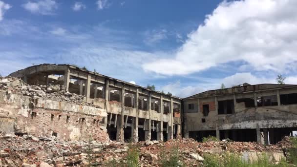 Starej opuszczonej fabryki papieru w Kalety - Materiał filmowy, wideo