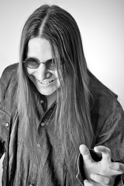 Man in sunglasses and long hair - 写真・画像