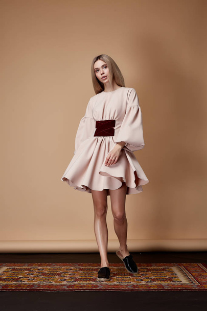 Fashion model pose fore catalog summer collection designer cloth - Foto, imagen