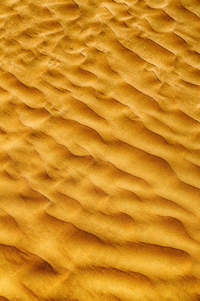línea de textura abstracta ola en oman el desierto viejo y el cuarto vacío
  - Foto, imagen