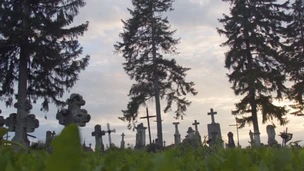 Hřbitov starý hřbitov - Záběry, video