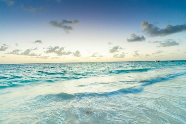 Karibi tengerpart nap - Fotó, kép