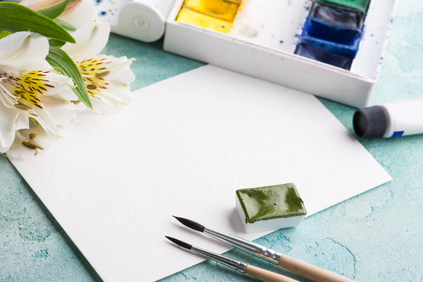 Malowanie farby akwarelowe brushe, zielony - Zdjęcie, obraz