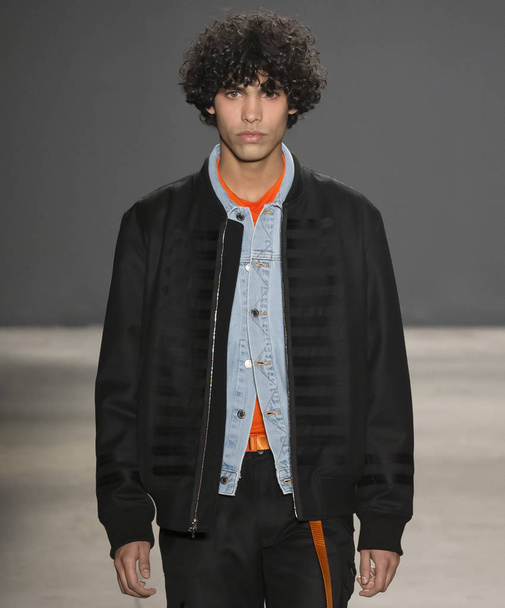 Ovadia and Sons - Men Fall Winter 2017 Collection - Foto, afbeelding