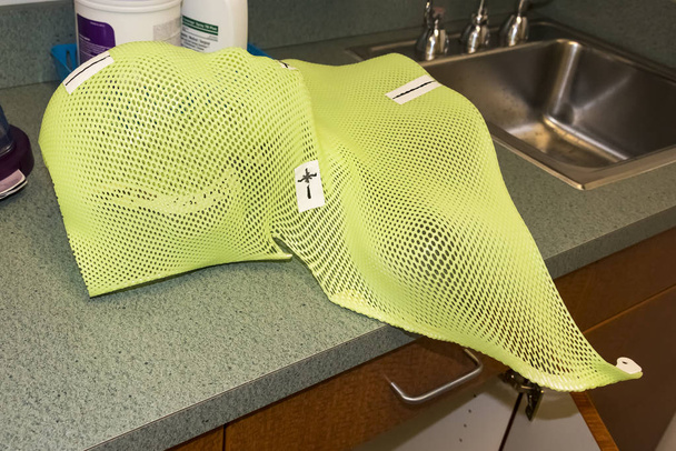 Maschera per radioterapia verde lime
 - Foto, immagini