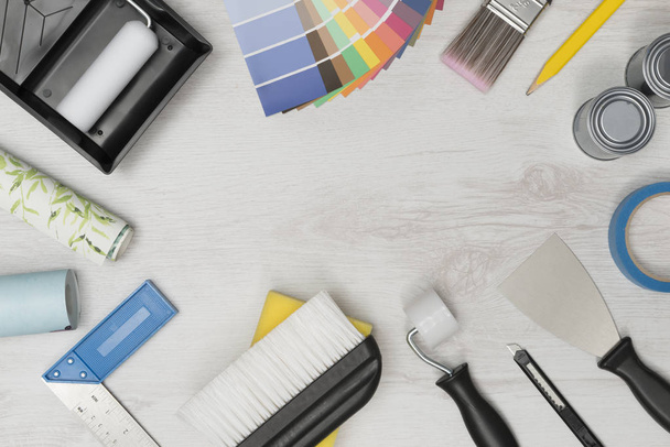 Banner Imagen de las herramientas de pintura de mejoras para el hogar con espacio de copia
 - Foto, imagen