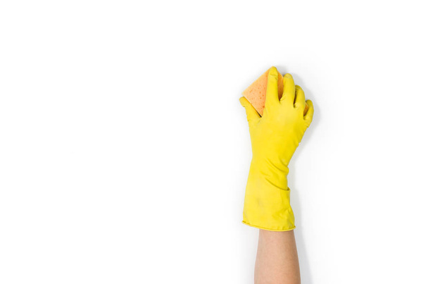 Γυναικείο χέρι καθαρισμού απομονωθεί σε λευκό φόντο - Φωτογραφία, εικόνα