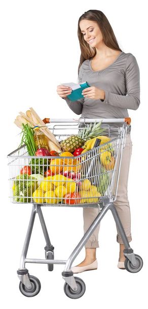 young woman shopping in grocery store - Foto, Bild