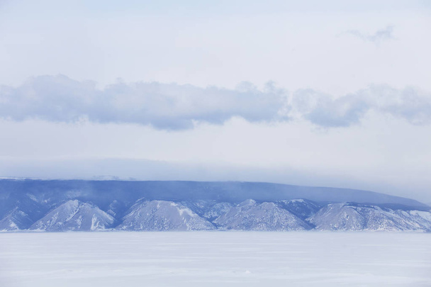 Winter Baikal lake landscape. Mountain peaks - Fotografie, Obrázek