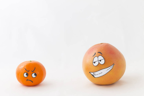 Веселий мандарин і грейпфрут
 - Фото, зображення