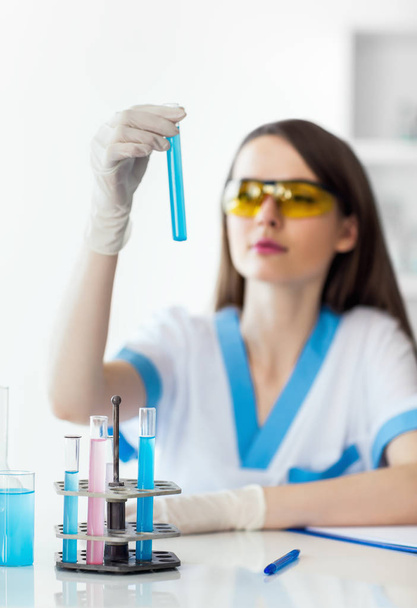 Chemical female researcher  - Фото, изображение