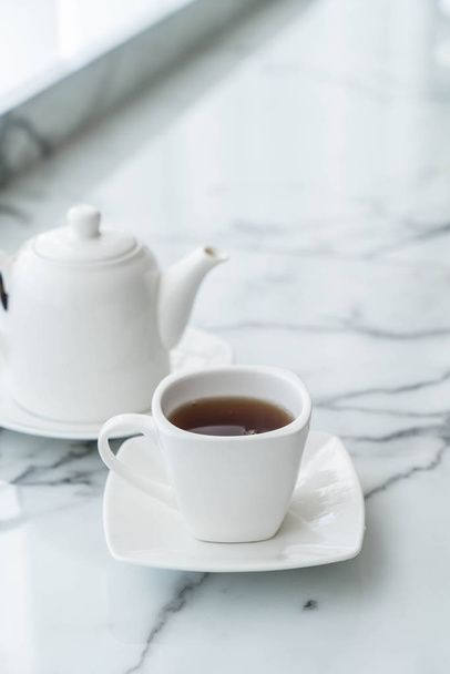 tea cup on the table - Fotografie, Obrázek