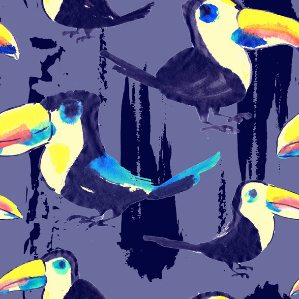 Toucan pattern. Tropical seamless bird wallpaper. - Photo, image