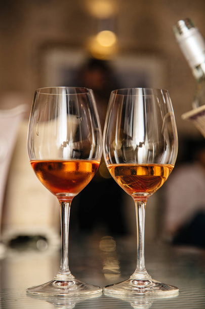 alcohol drinks in glasses on the table - Zdjęcie, obraz