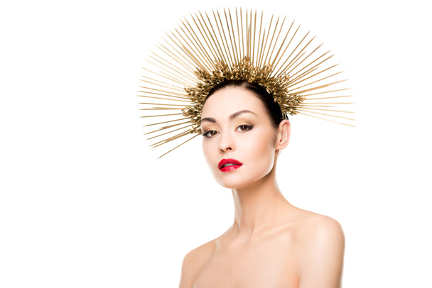 glamorous woman in golden headpiece - Foto, immagini