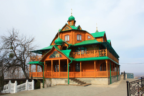 Klooster van Heilige Anna in het dorp van Vashkovtsi, Oekraïne - Foto, afbeelding