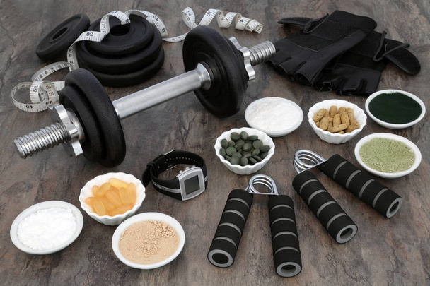 Equipo y suplementos de entrenamiento con pesas
 - Foto, Imagen