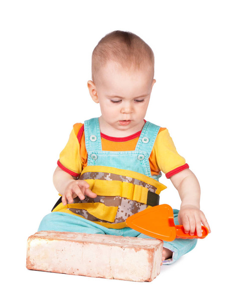 Crianças com ferramentas de brinquedo
 - Foto, Imagem