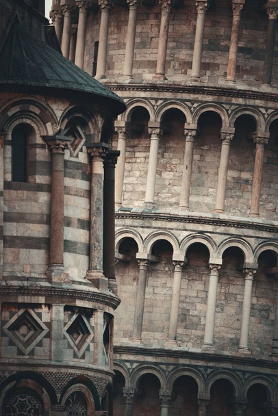 Torre inclinada en Pisa
 - Foto, Imagen
