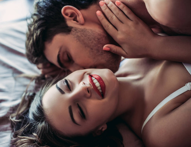 Couple having sex on bed - Foto, Imagem