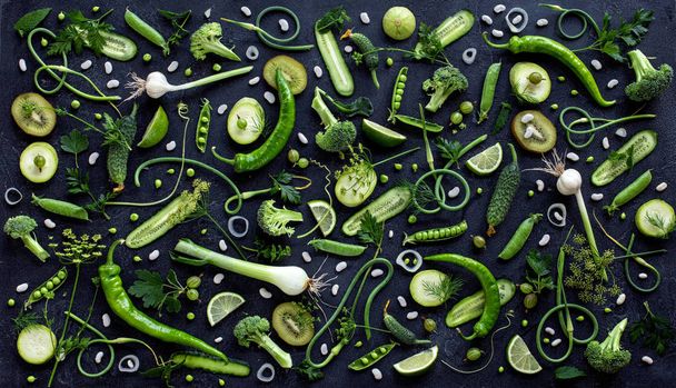 Collection of fresh green fruit and vegetables - Foto, Imagem