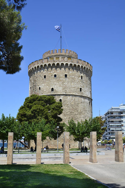 ギリシャ、テッサロニキのホワイト タワー - 写真・画像