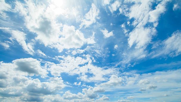 Céu azul e nuvens - Foto, Imagem