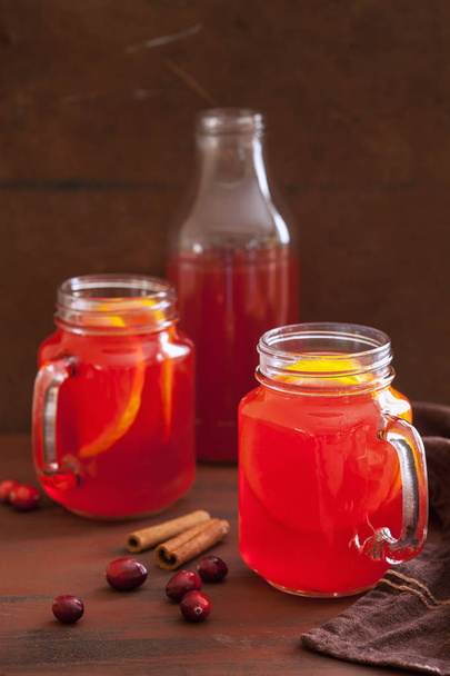 クランベリー紅茶オレンジ シナモン、飲み物を温暖化 - 写真・画像