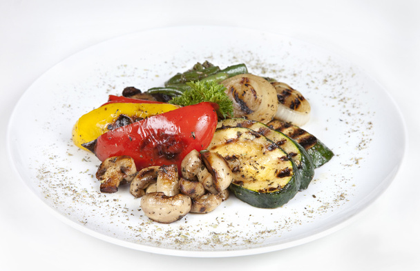 焼き野菜 （ズッキーニ、茄子、玉ねぎ、ピーマン、asparag - 写真・画像