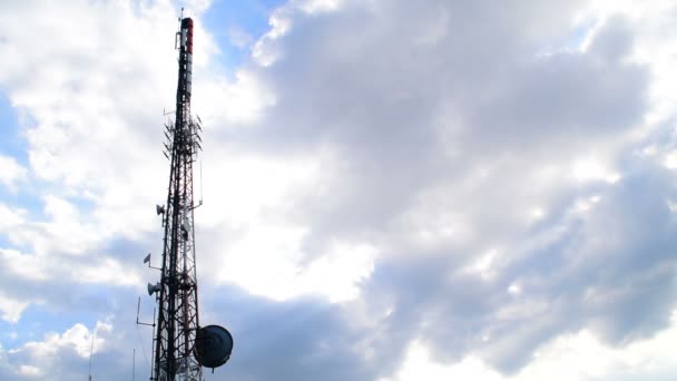 nadajnik Wieża dla telekomunikacji - Materiał filmowy, wideo