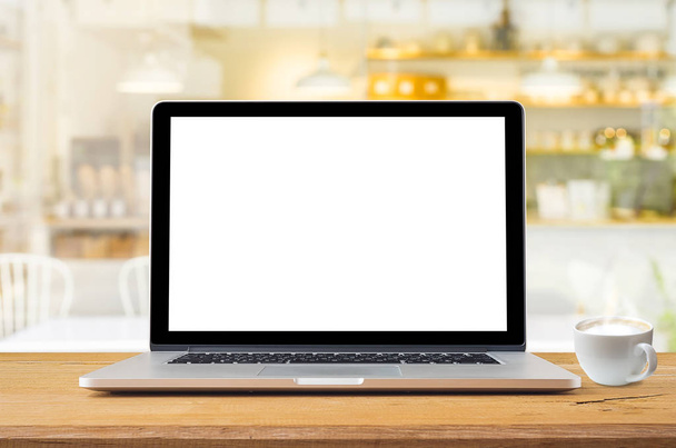  Laptop com tela em branco na mesa - Foto, Imagem