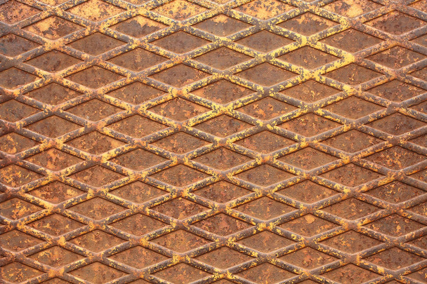 Folha de metal enferrujado - fundo de metal texturizado com padrão repetitivo antiderrapante
 - Foto, Imagem