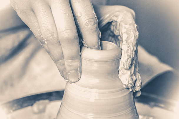 Vytvořit hliněnou nádobu - Fotografie, Obrázek