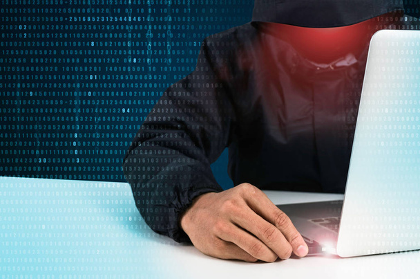 Хакер крадет данные
  - Фото, изображение
