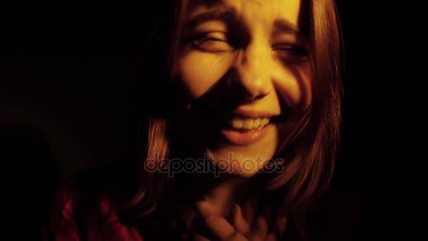 Emotional happy teenager girl make funny faces and having fun. Expressing positivity and joy. - Video, Çekim