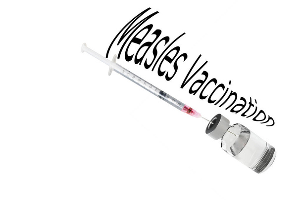 注射器は満ちている麻疹予防接種のためのワクチン.       - 写真・画像