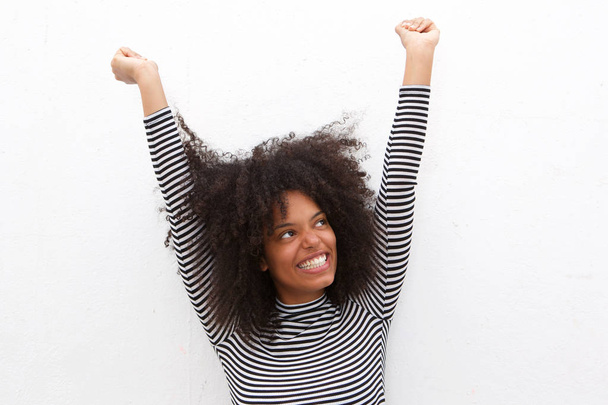 Mujer negra feliz - Foto, Imagen