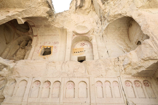 Ruined Ancient Cave Church in Cappadocia, Turkey - Zdjęcie, obraz