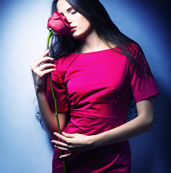 Beauty girl with rose - Φωτογραφία, εικόνα