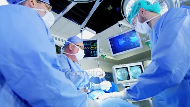 Ortopédiai műtétek műtéti team - Felvétel, videó