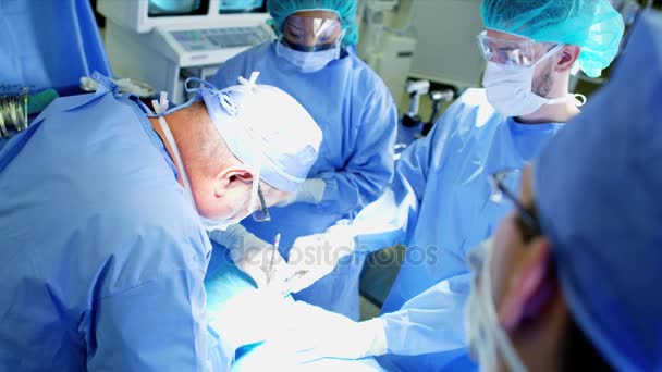 orvosi csapat ortopédiai műtétek  - Felvétel, videó