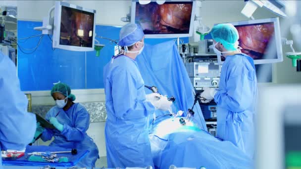 zespół medyczny za pomocą endoskopii  - Materiał filmowy, wideo
