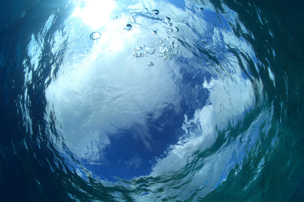 Поверхность воды - Фото, изображение